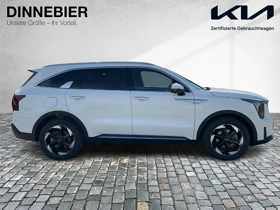 Kia Sorento - Thumbnail 6