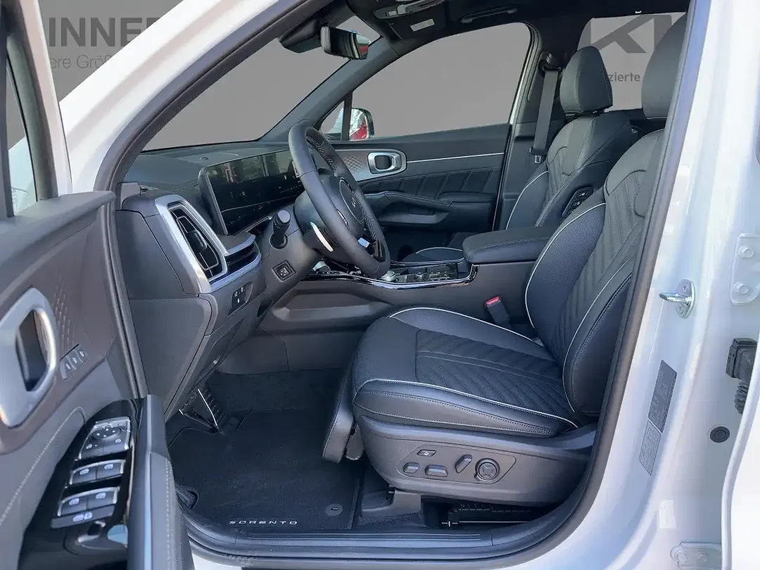 Kia Sorento - Thumbnail 8
