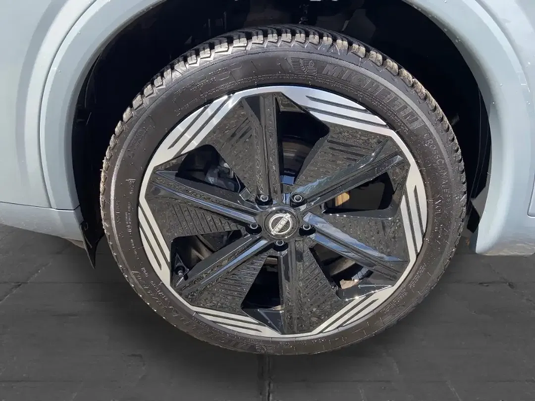 Nissan Qashqai - Thumbnail 6