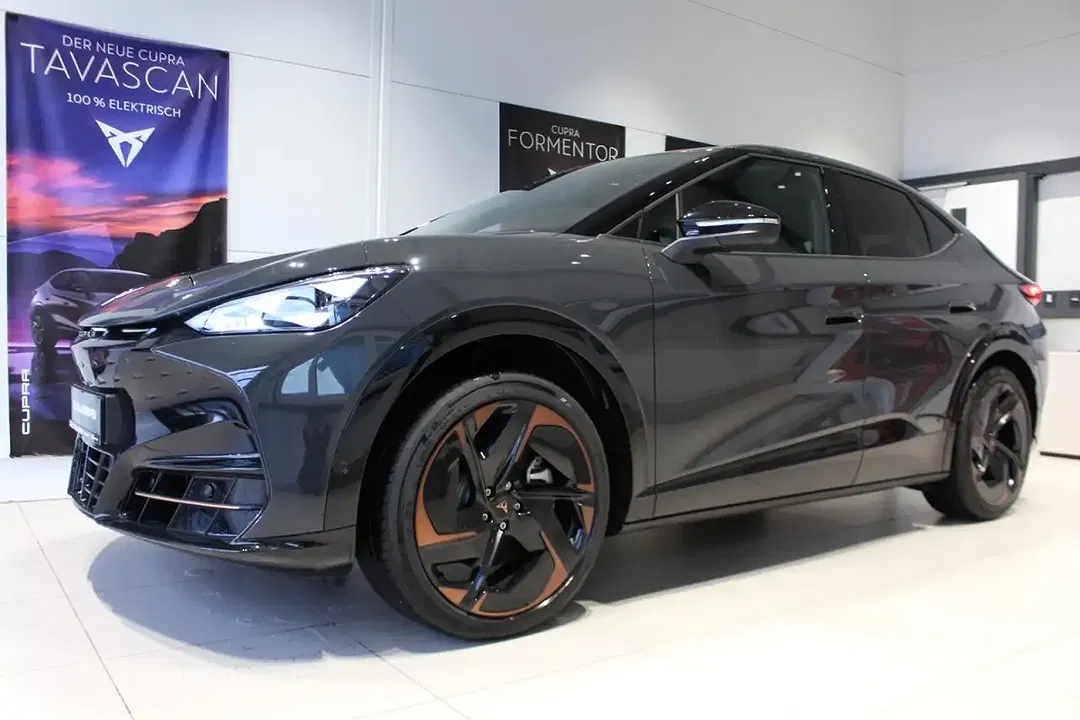 CUPRA Tavascan - Thumbnail 5