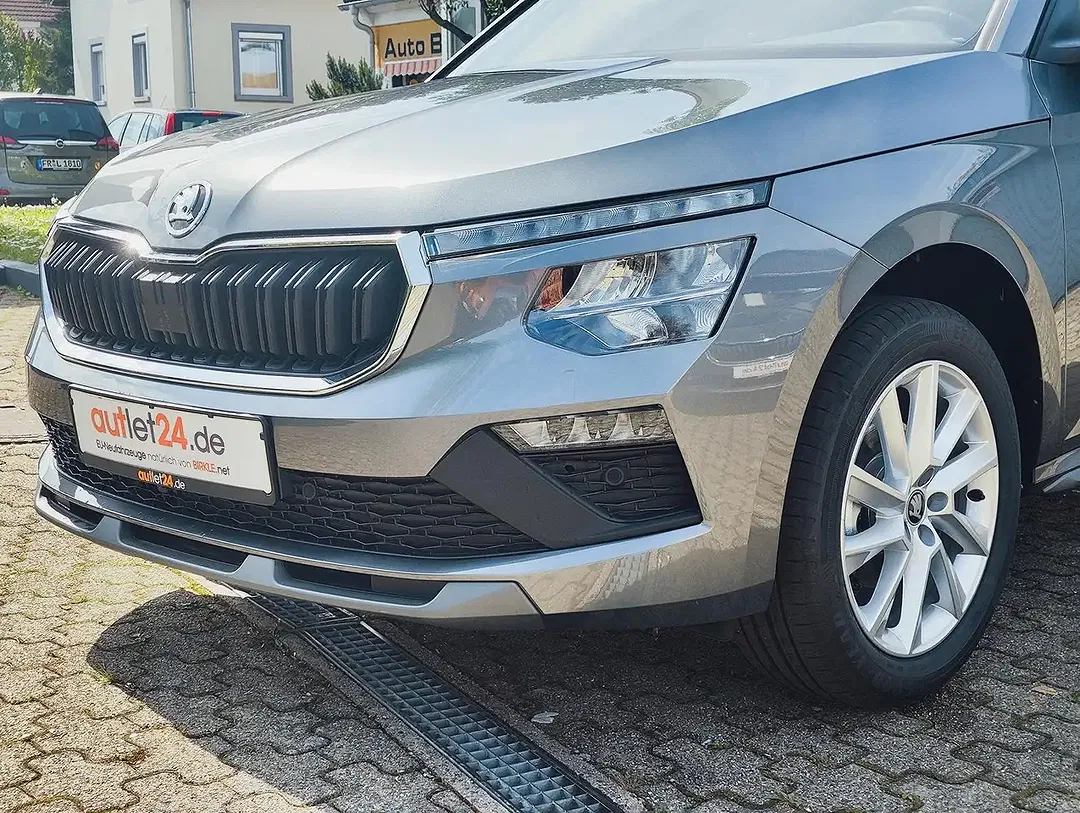 Skoda Kamiq - Thumbnail 2