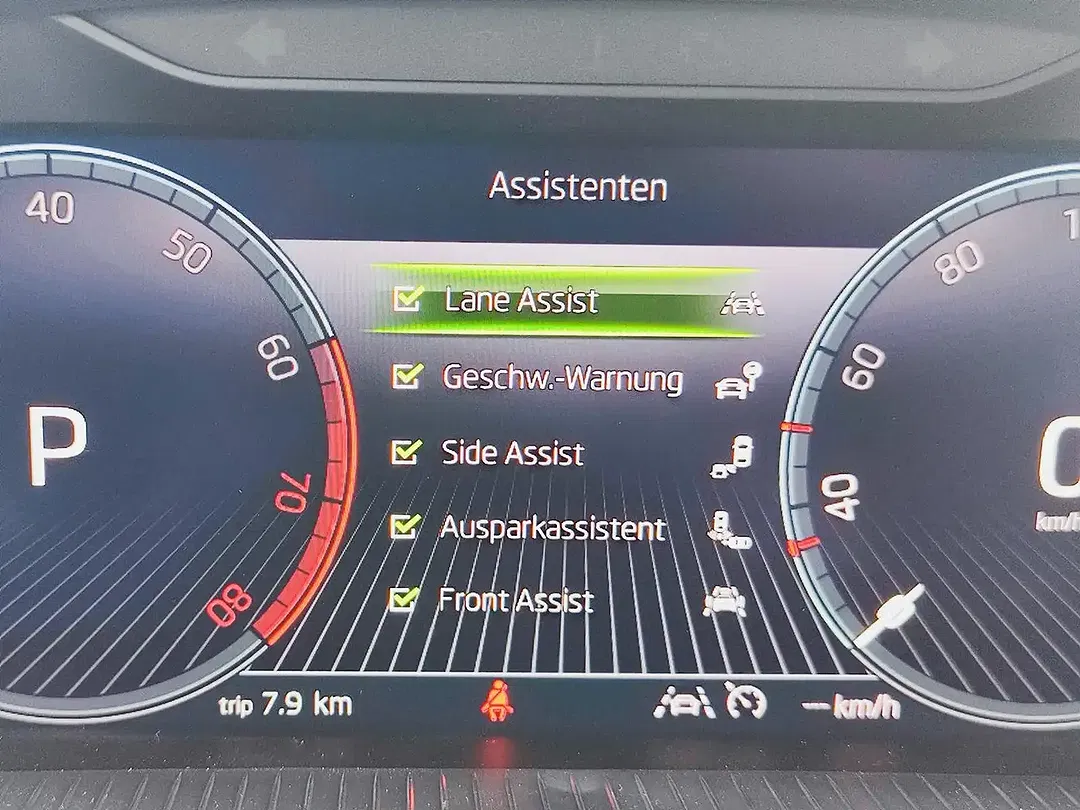 Skoda Kamiq - Thumbnail 22