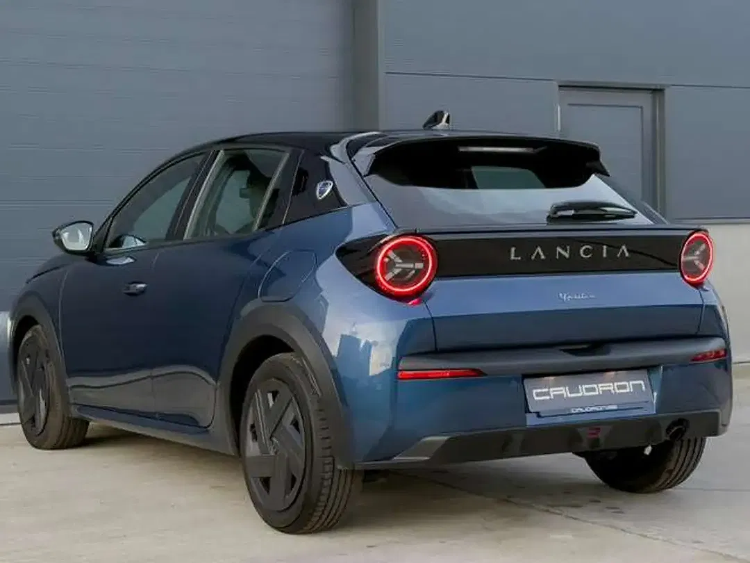 Lancia Ypsilon - Thumbnail 2