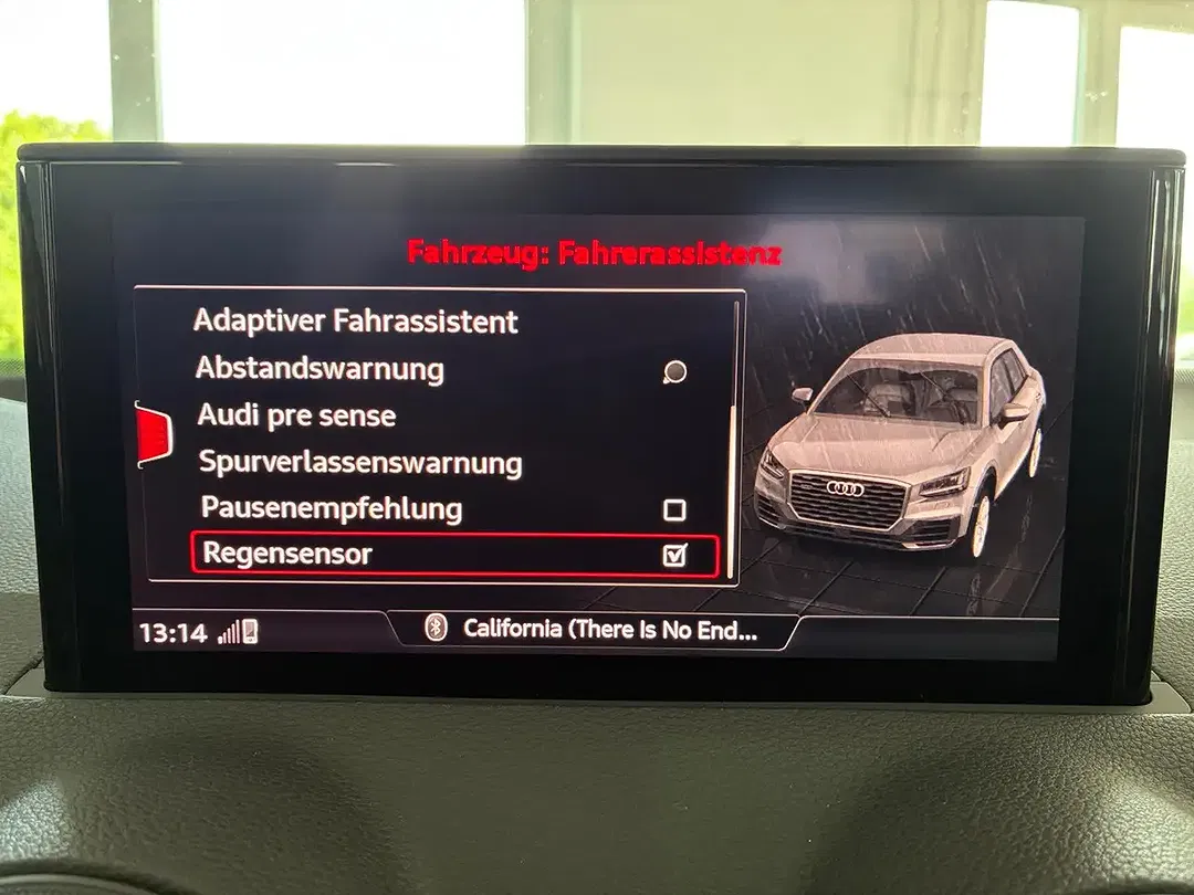 Audi Q2 - Thumbnail 18