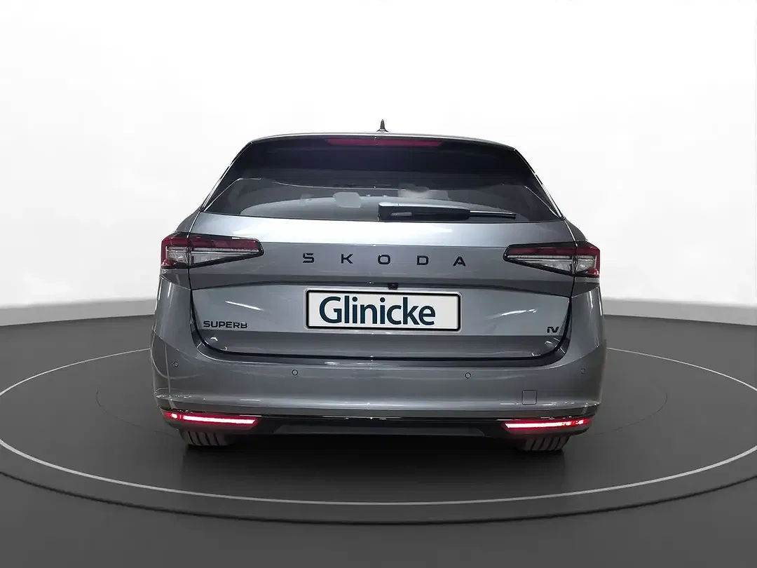 Skoda Superb - Thumbnail 4