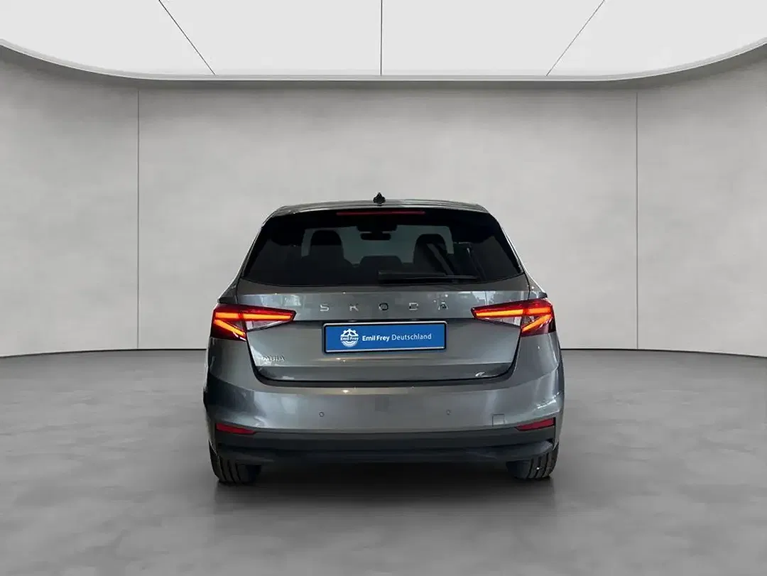Skoda Fabia - Thumbnail 4