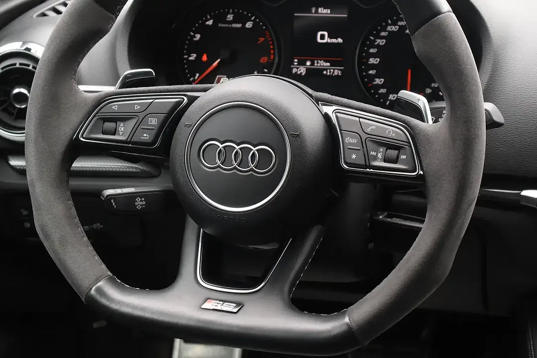 Audi RS3 - Thumbnail 6