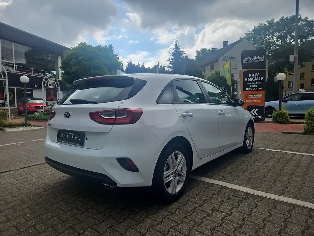 Kia Ceed / cee'd - Thumbnail 12