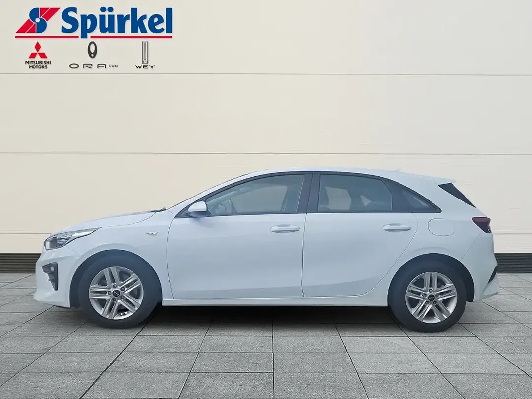 Kia Ceed / cee'd - Thumbnail 2