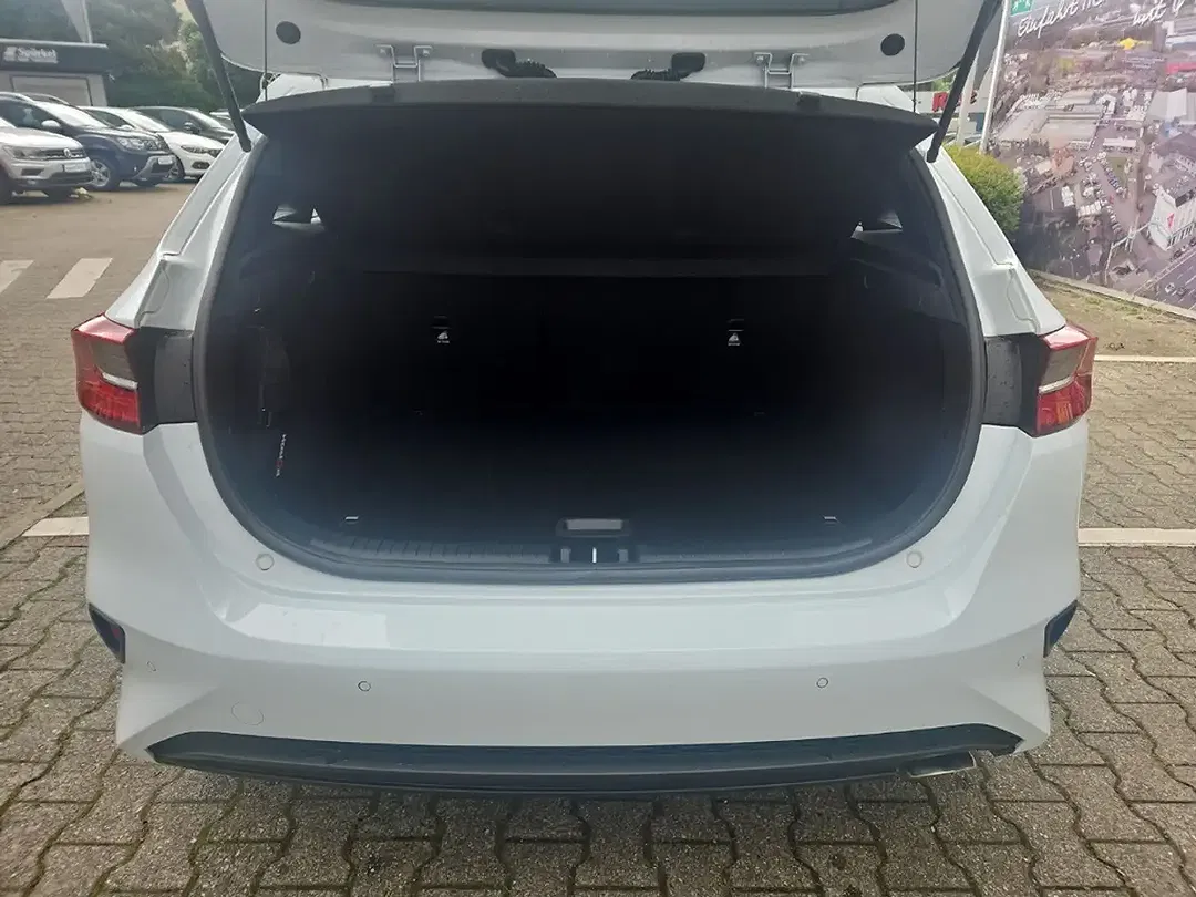 Kia Ceed / cee'd - Thumbnail 6