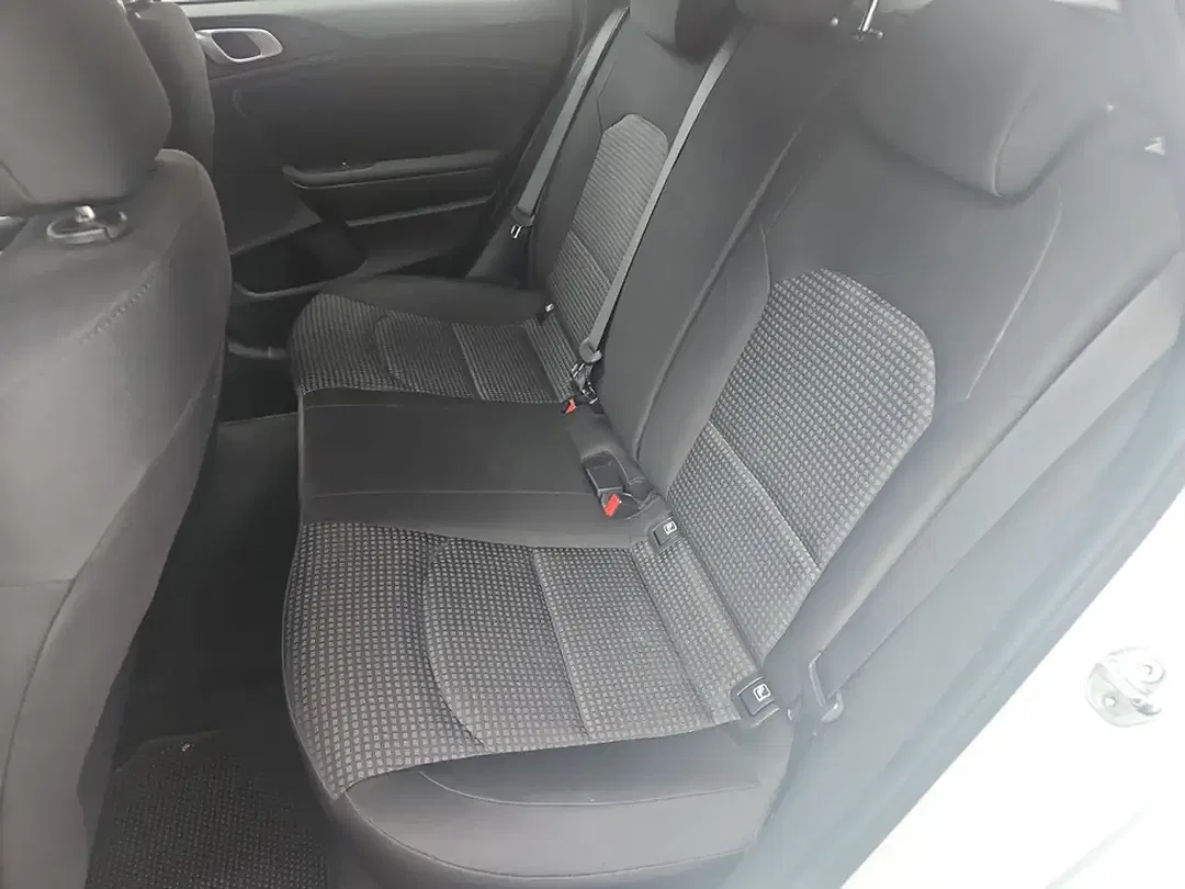 Kia Ceed / cee'd - Thumbnail 8
