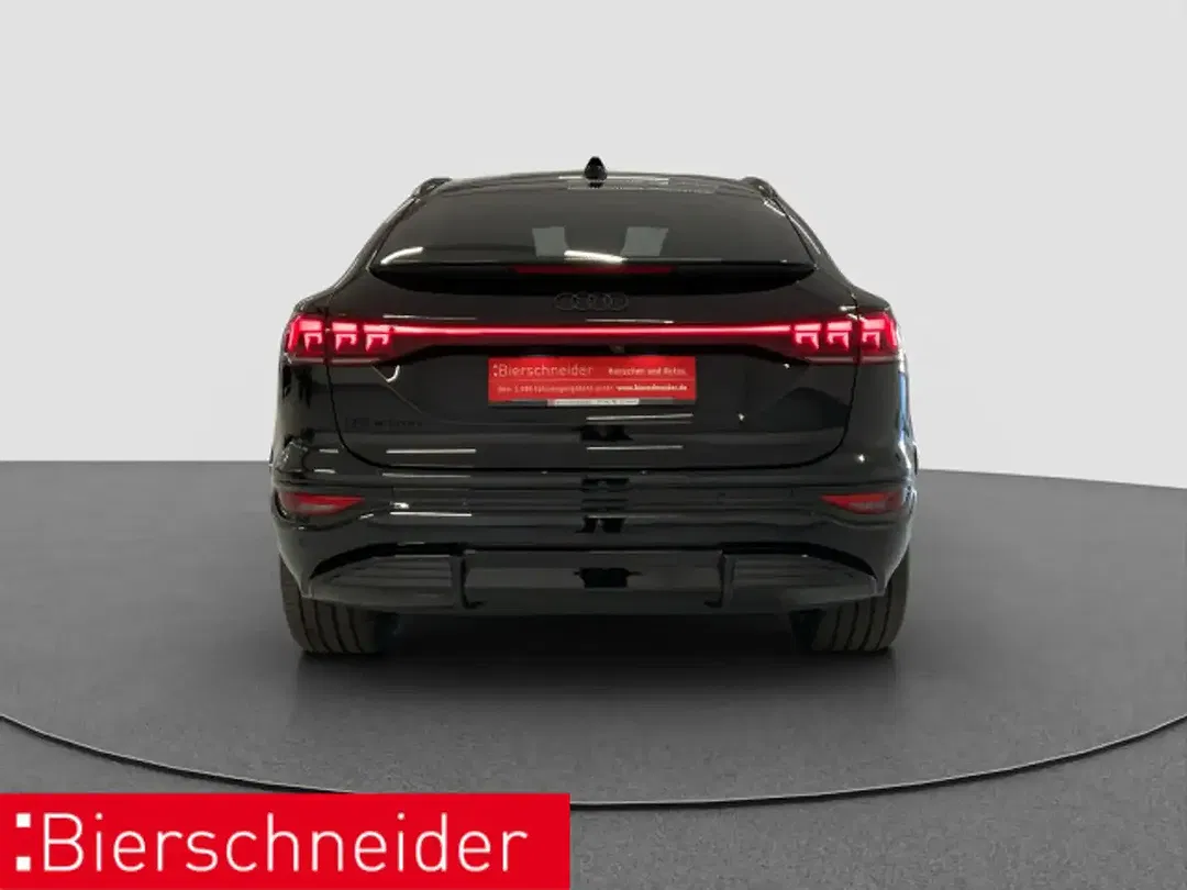Audi Q6 e-tron - Thumbnail 3