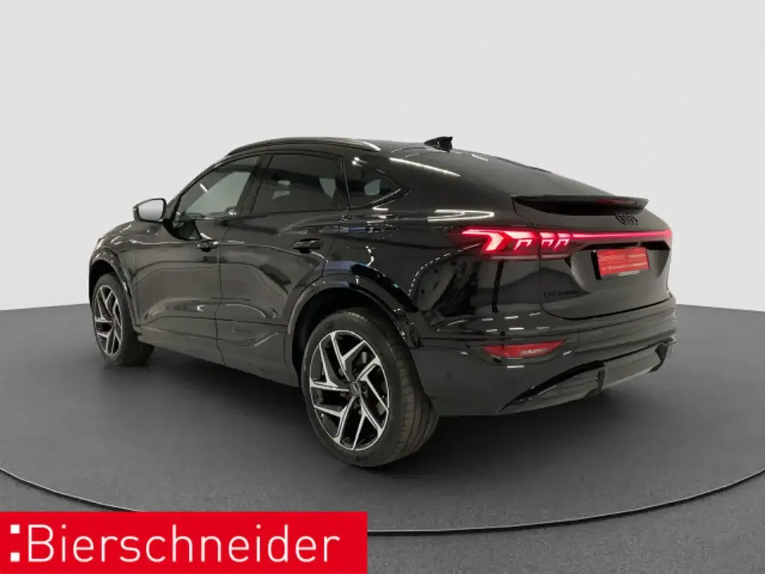 Audi Q6 e-tron - Thumbnail 4