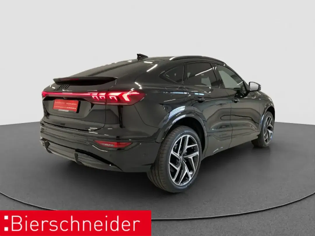 Audi Q6 e-tron - Thumbnail 5