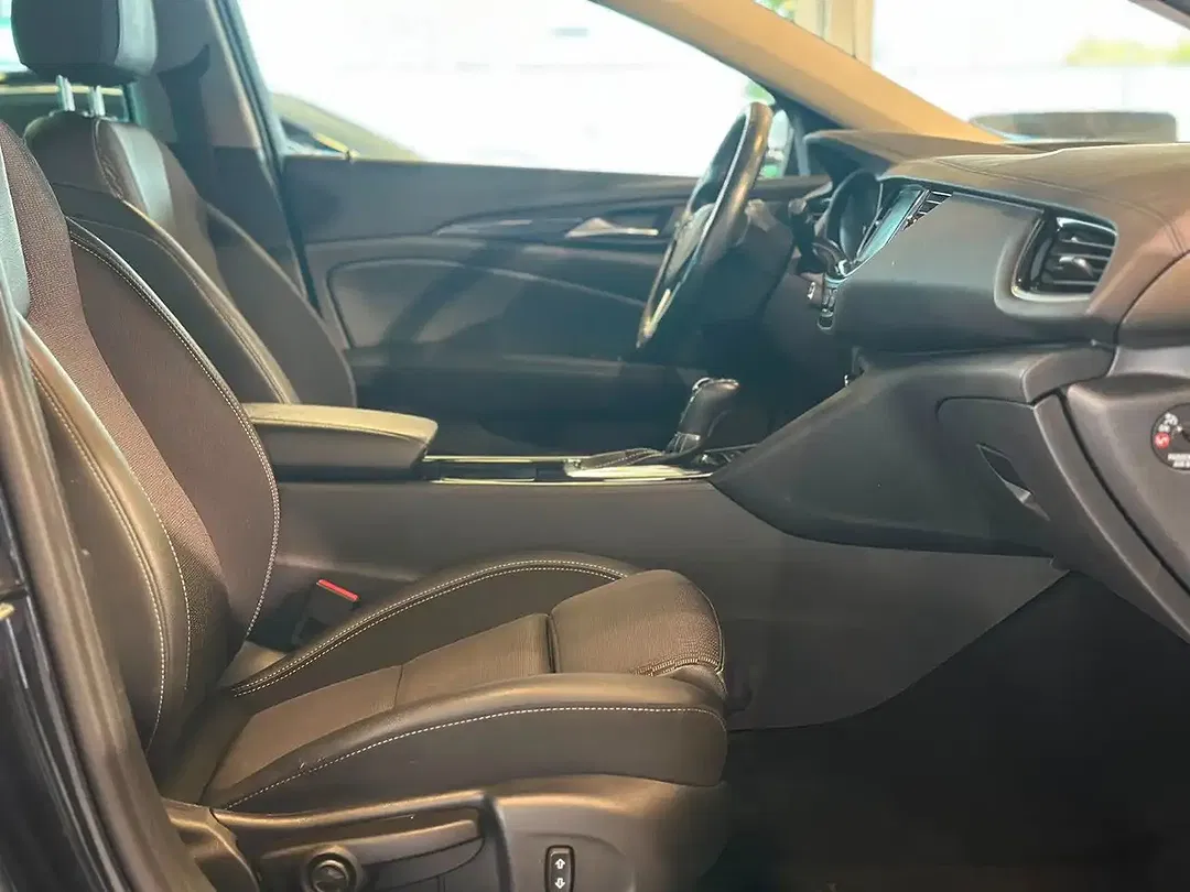 Opel Insignia - Thumbnail 10
