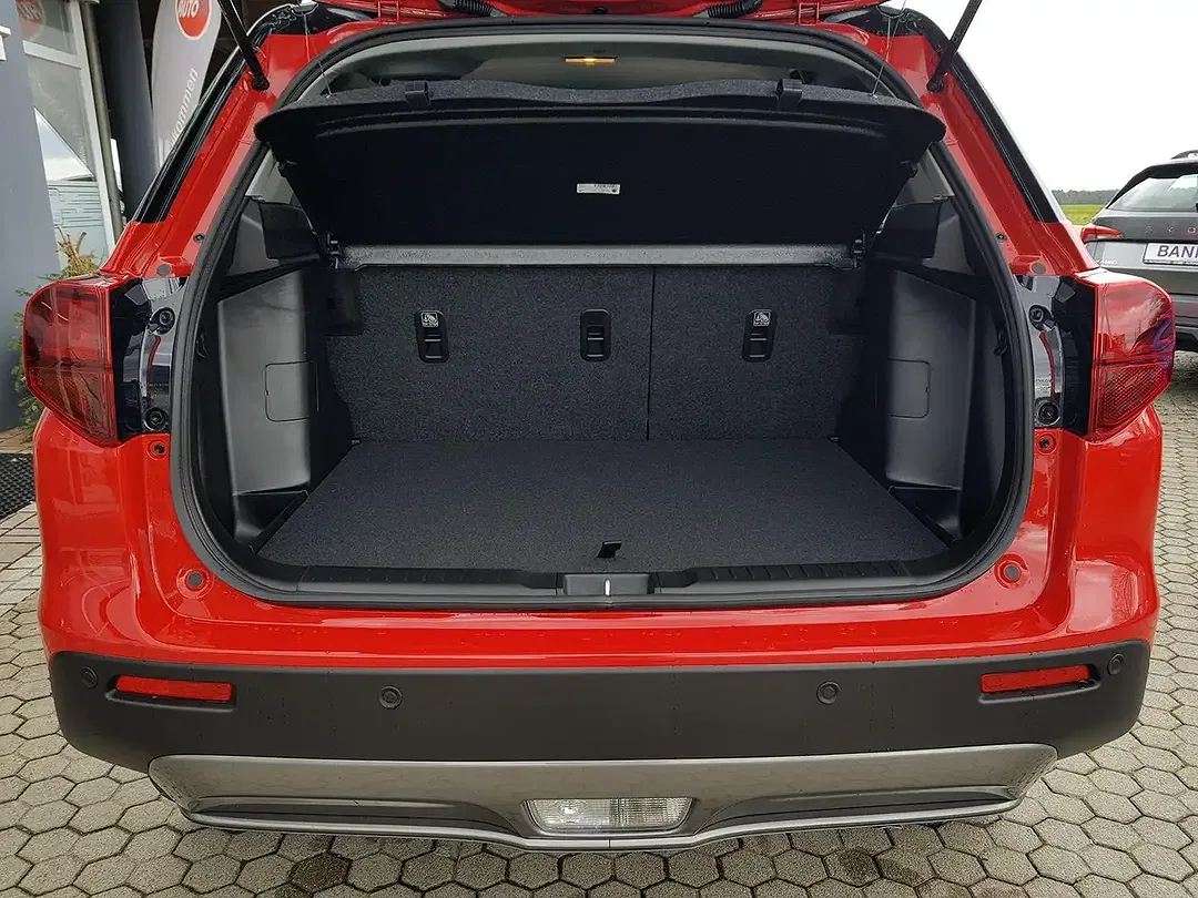 Suzuki Vitara - Thumbnail 13
