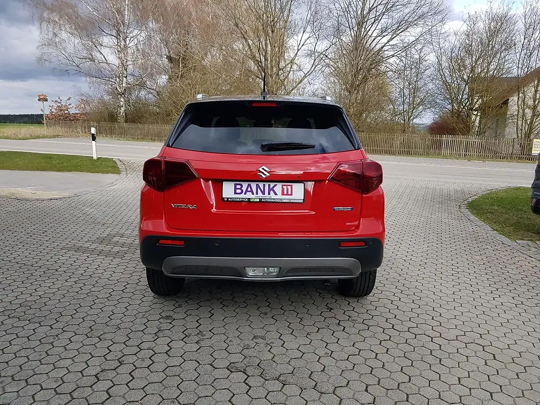 Suzuki Vitara - Thumbnail 4