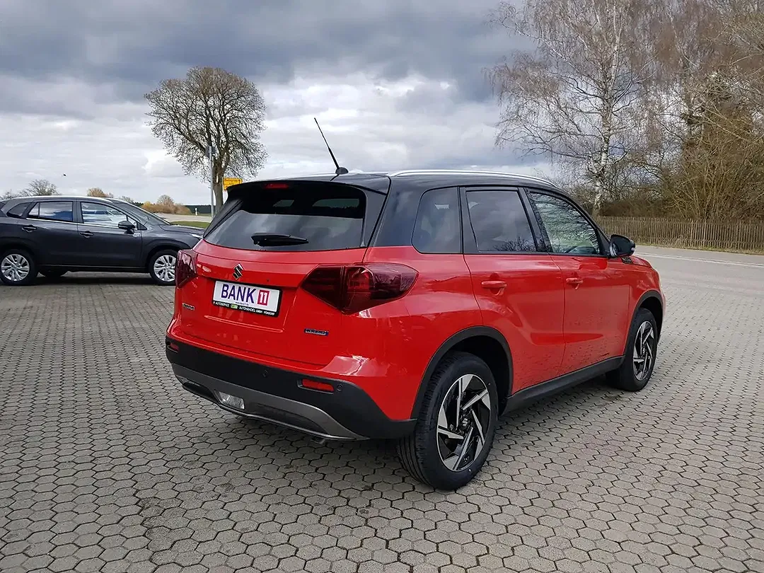 Suzuki Vitara - Thumbnail 5