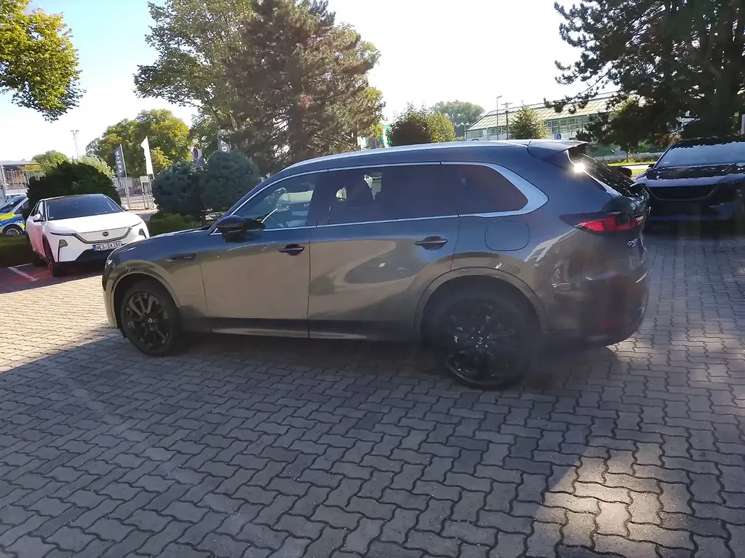 Mazda CX-80 - Thumbnail 2