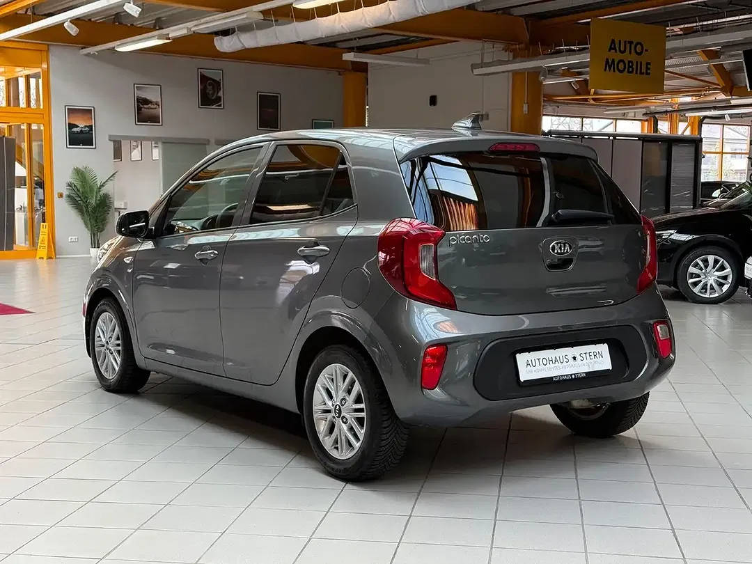 Kia Picanto - Thumbnail 4