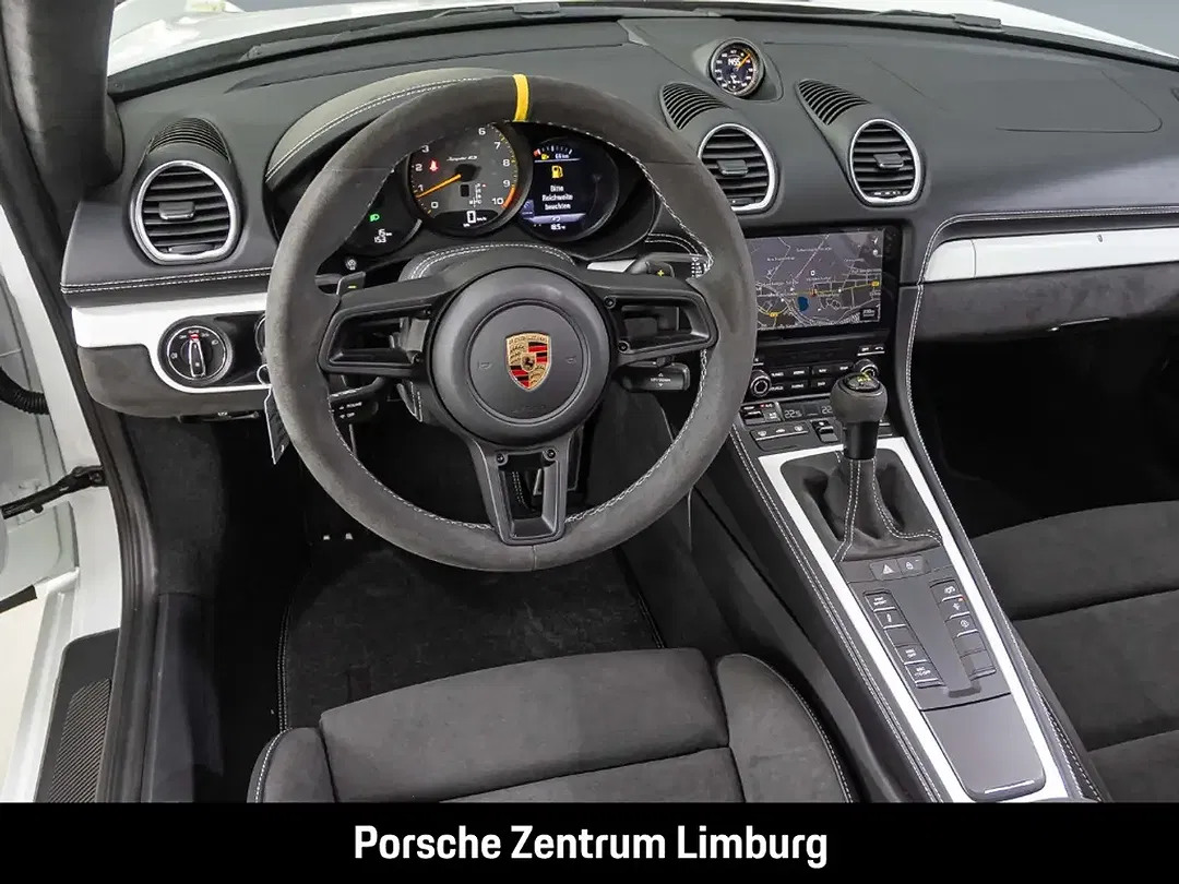 Porsche 718 Spyder - Thumbnail 13