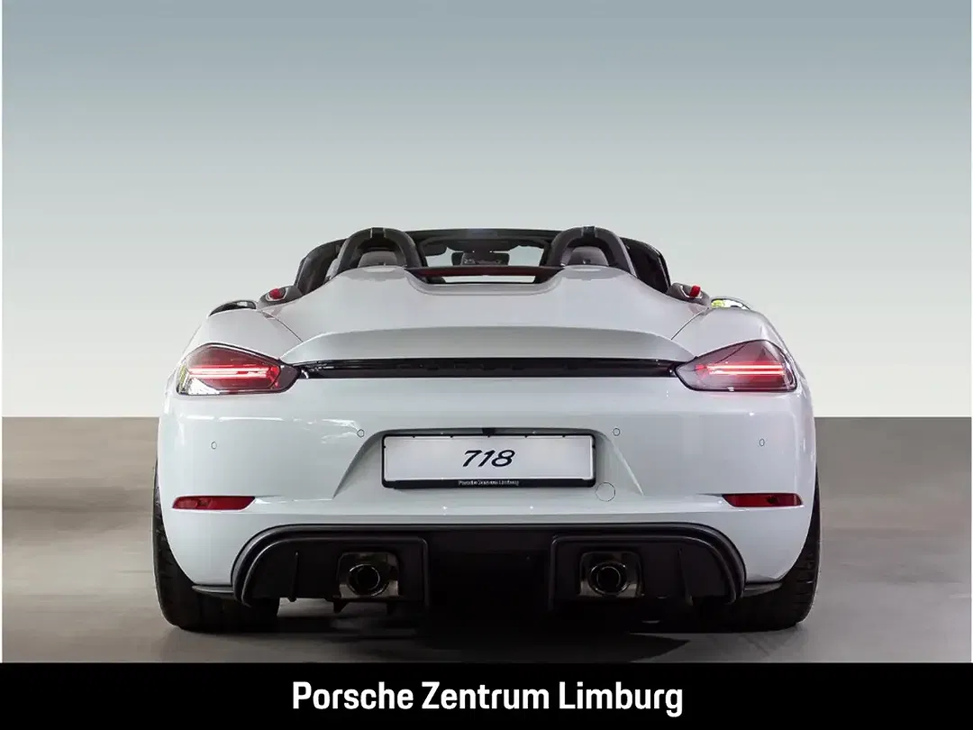 Porsche 718 Spyder - Thumbnail 7