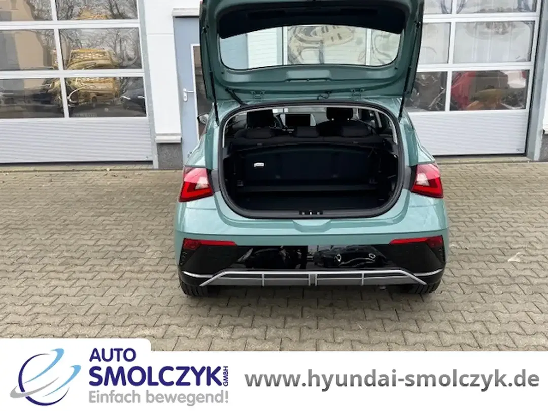 Hyundai i20 - Thumbnail 4