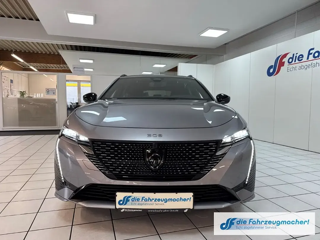 Peugeot 308 - Thumbnail 5