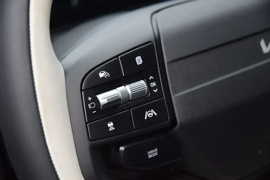 Kia Sportage - Thumbnail 11