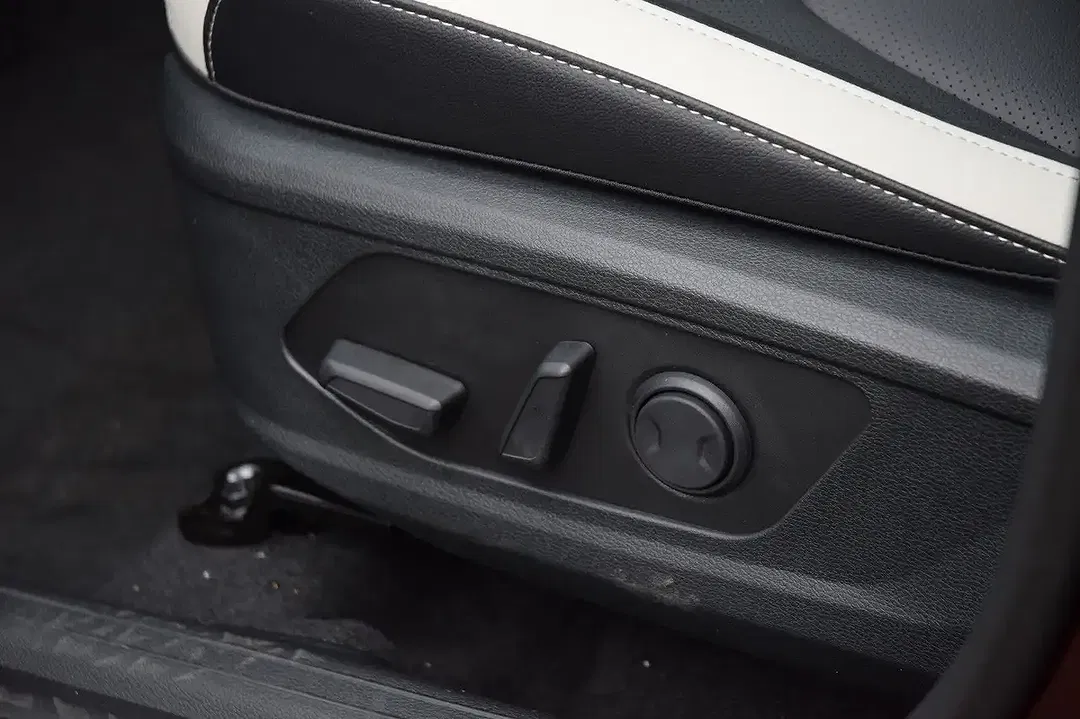 Kia Sportage - Thumbnail 9