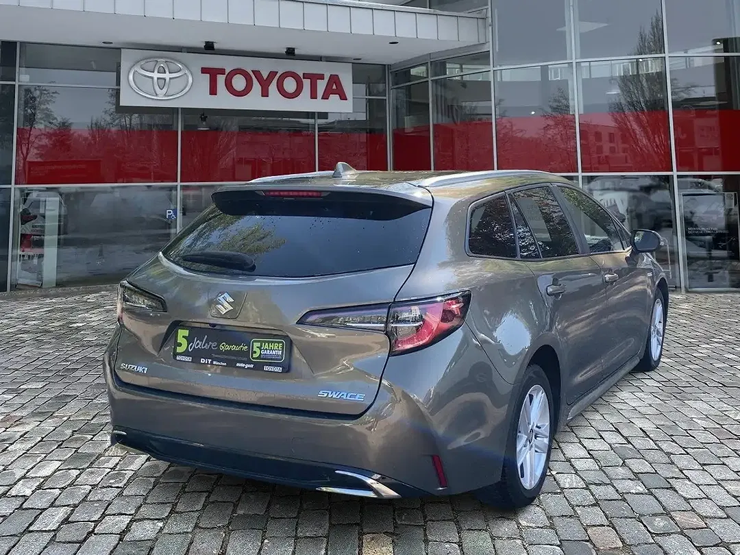 Suzuki Swace - Thumbnail 4