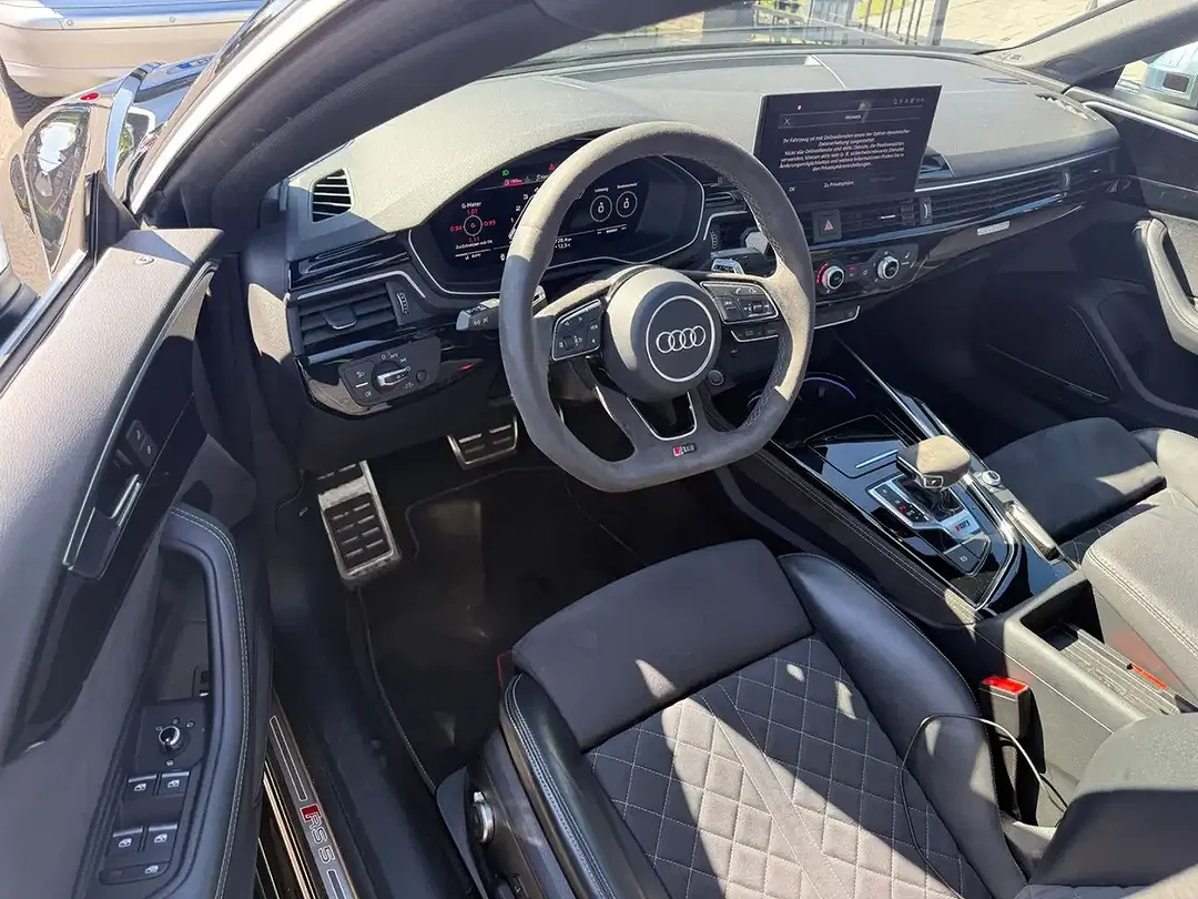 Audi RS5 - Thumbnail 11