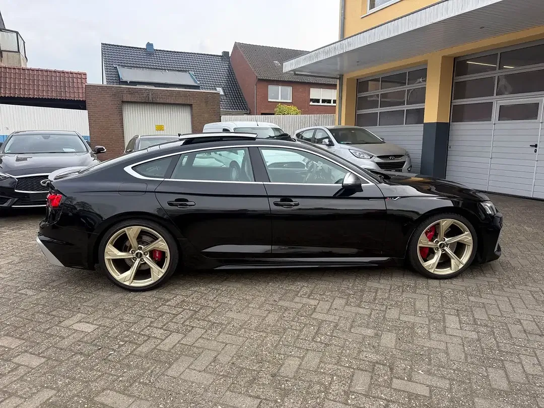 Audi RS5 - Thumbnail 6