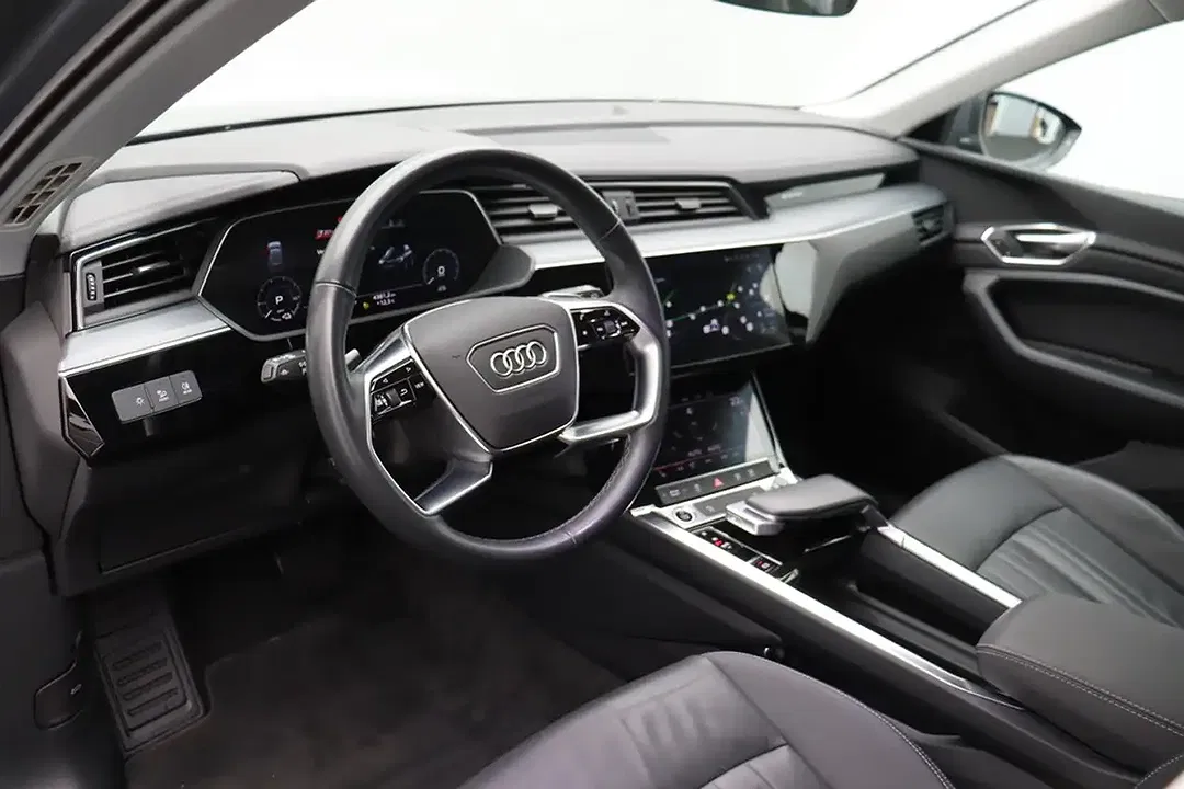 Audi Q8 e-tron - Thumbnail 9