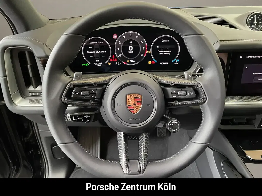 Porsche Cayenne - Thumbnail 15