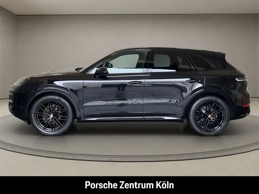 Porsche Cayenne - Thumbnail 2