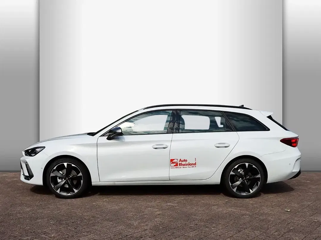 CUPRA Leon - Thumbnail 4