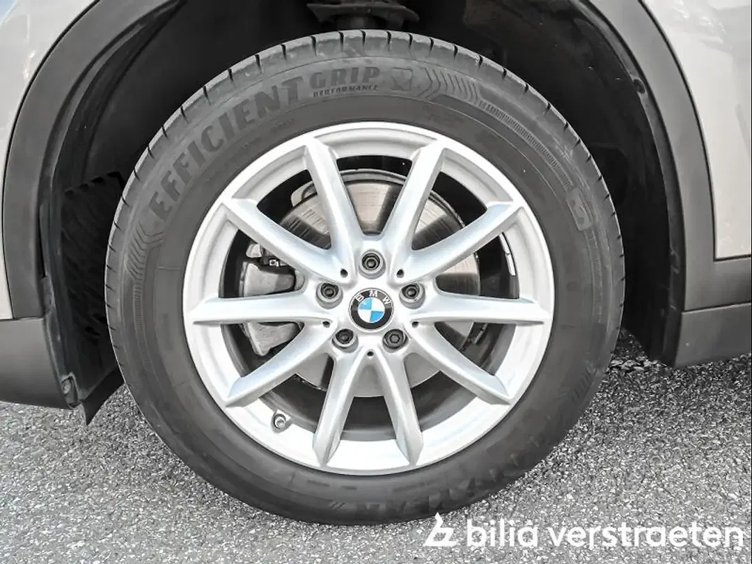 BMW X1 - Thumbnail 8