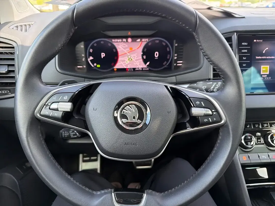 Skoda Karoq - Thumbnail 11