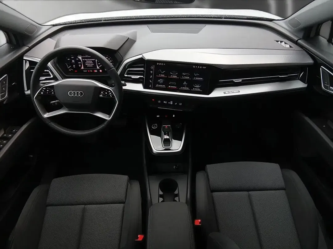 Audi Q4 e-tron - Thumbnail 12