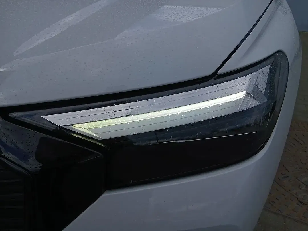 Audi Q4 e-tron - Thumbnail 8