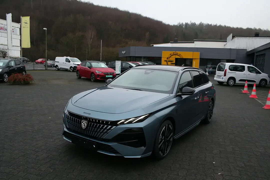 Peugeot 308 - Afbeelding 1