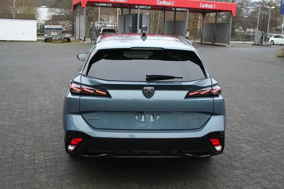 Peugeot 308 - Thumbnail 8