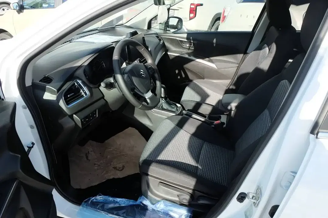 Suzuki S-Cross - Thumbnail 10