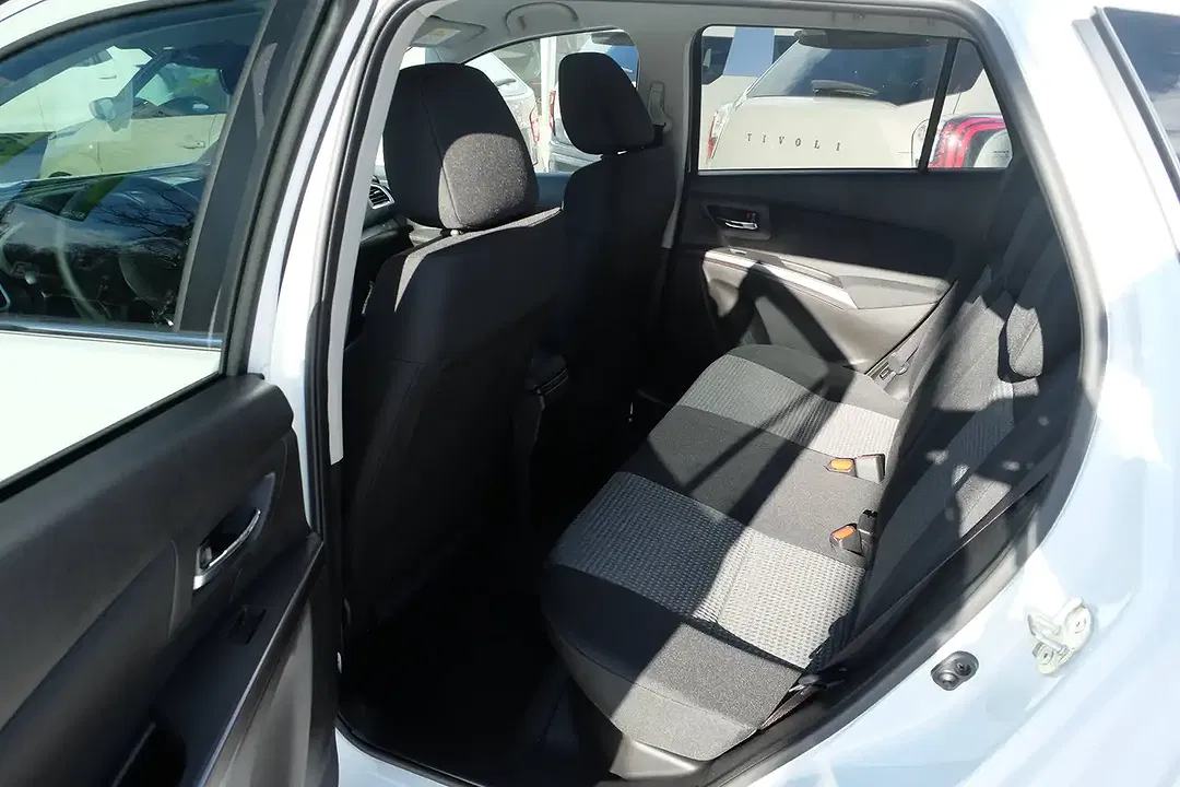 Suzuki S-Cross - Thumbnail 13