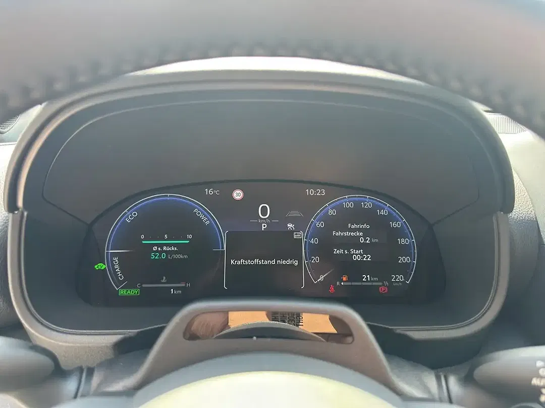 Mazda 2 - Thumbnail 11
