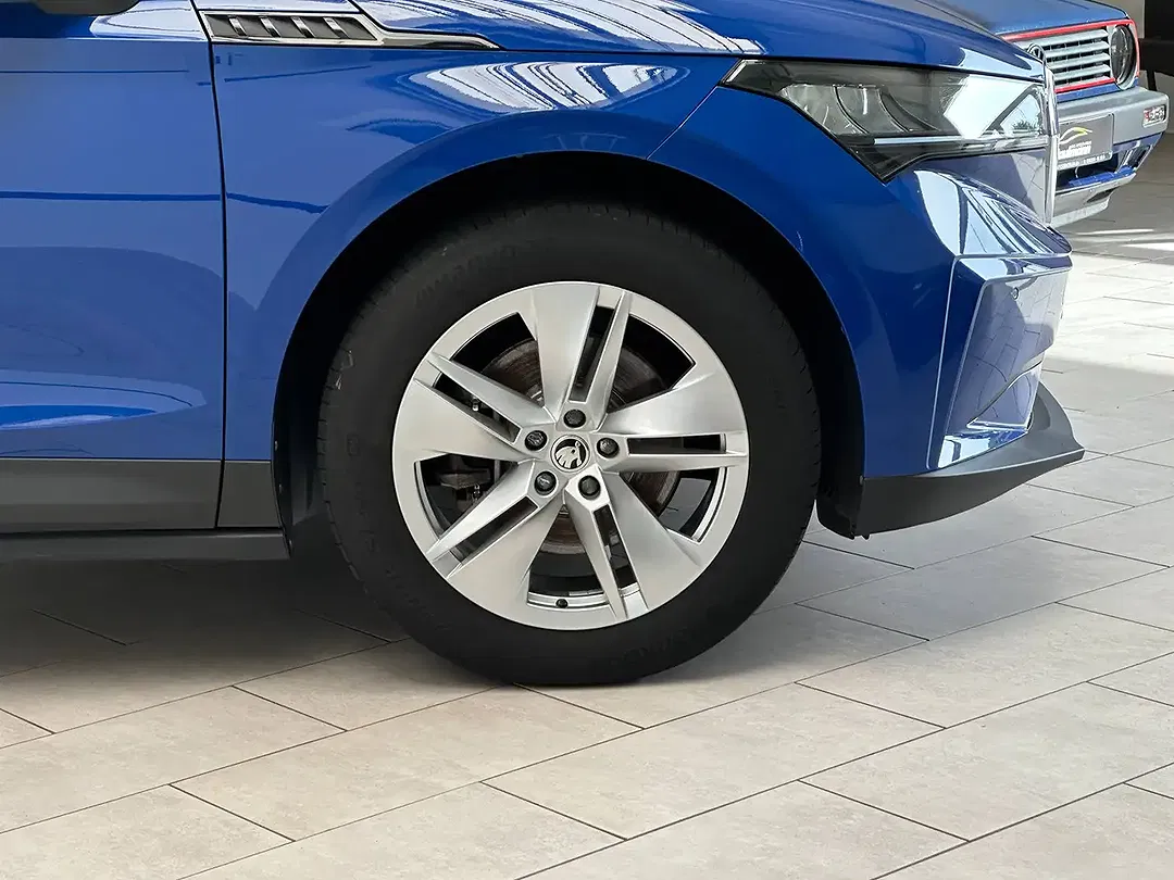 Skoda Enyaq - Thumbnail 5