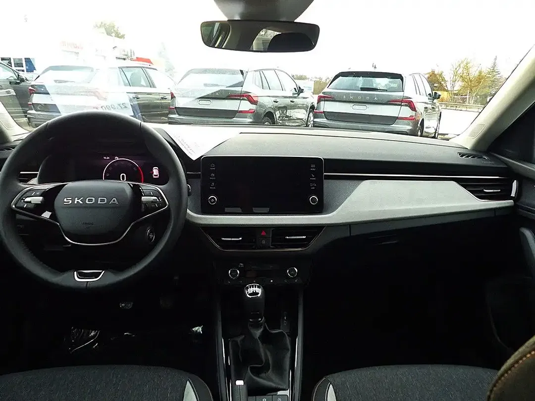 Skoda Kamiq - Thumbnail 13