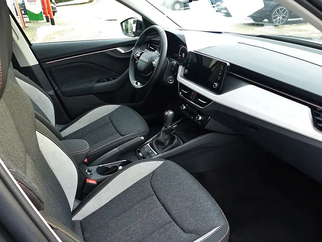 Skoda Kamiq - Thumbnail 9