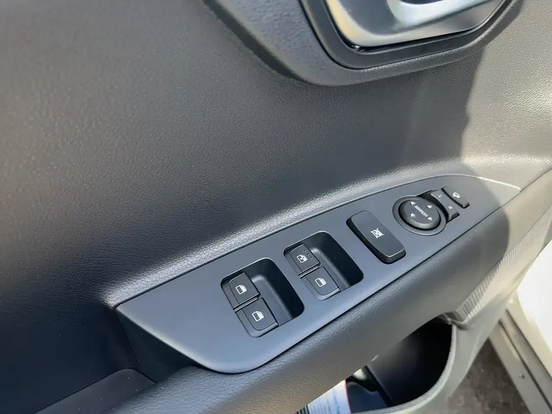 Kia Stonic - Thumbnail 13
